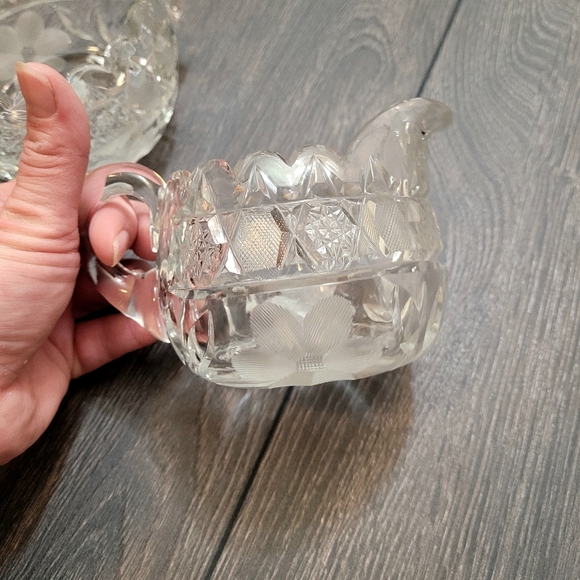 Cream and Sugar set - Picture 4 of 7